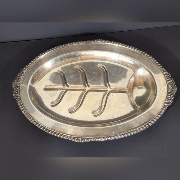 Vintage Wilcox int. Silver co. SILVER FOOTED ROAST TRAY - Picture 1 of 11